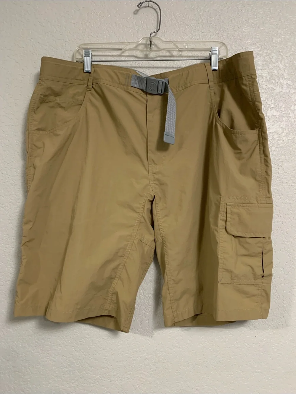 Gramicci Shorts Mens XXL Nylon Cargo Belted Outdoor Hike Camp Climb 42x11 Tan
